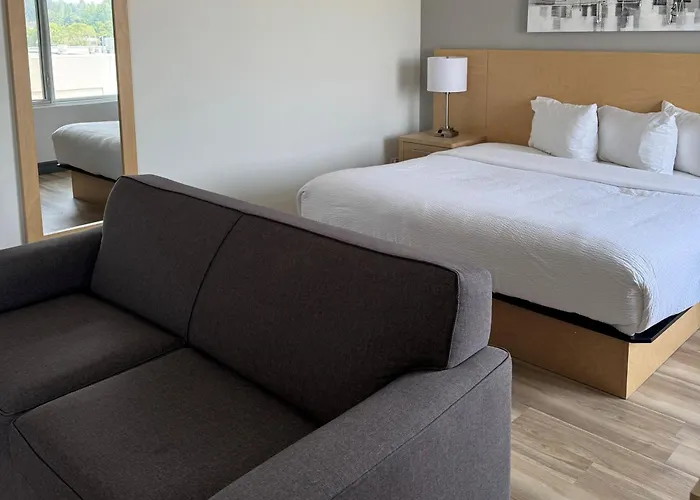 Repotel Henri IV Quebec